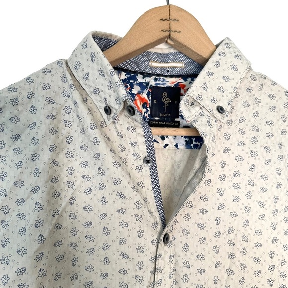 Denim & Flower | Floral Short Sleeve Slim Fit Button Down Shirt - Picture 3 of 6